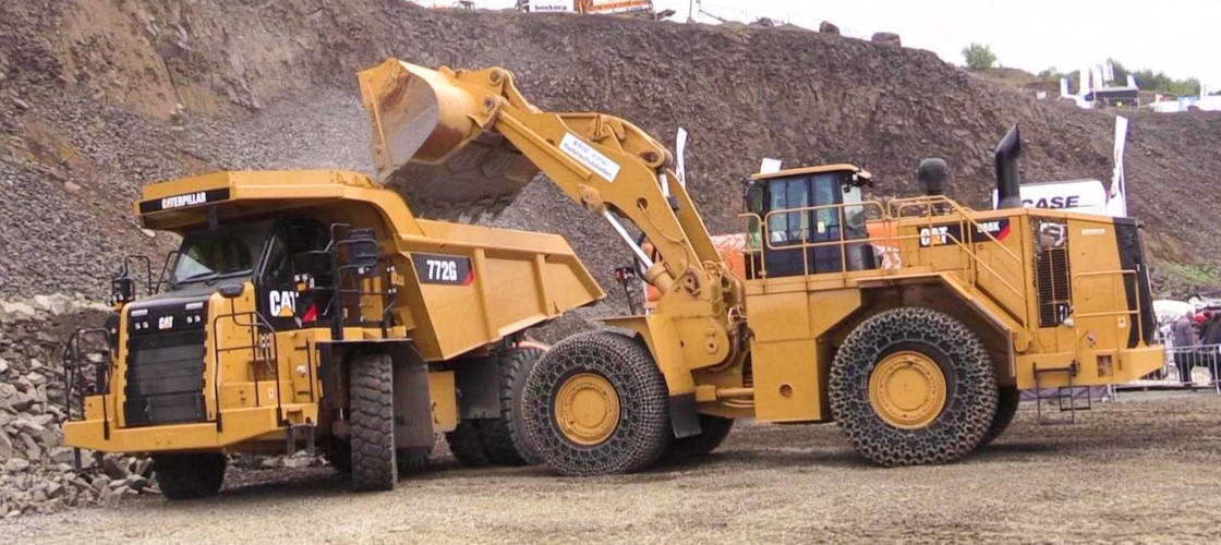 Обзор экономических и мощных самосвалов Cat® 772G Обзор экономических и мощных самосвалов Cat® 772G