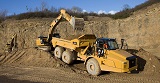 Caterpillar пропонує модернізовані шарнірно-зчленовані самоскиди Caterpillar пропонує модернізовані шарнірно-зчленовані самоскиди