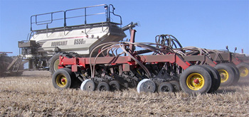 Цеппелин приглашает на демонстрационный посев с техникой Bourgault Цеппелин приглашает на демонстрационный посев с техникой Bourgault