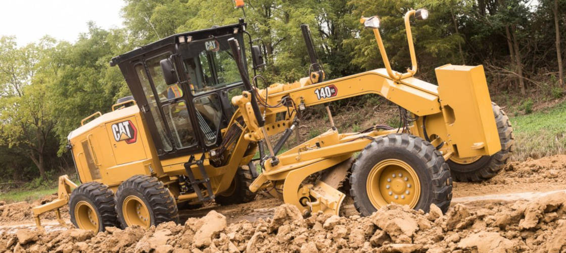 Новый автогрейдер Cat®140 GC развивает высокую производительность при низкой стоимости часа эксплуатации Новый автогрейдер Cat®140 GC развивает высокую производительность при низкой стоимости часа эксплуатации