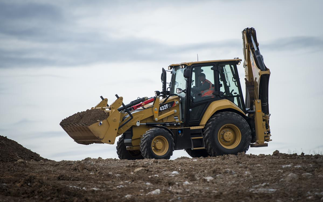 CAT 428