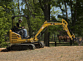 Міні-екскаватори CAT 302.4D – мініатюра