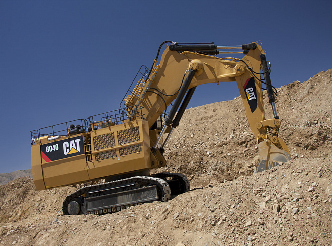 Гідравлічні екскаватори для гірничих робіт CAT 6040 – слайд