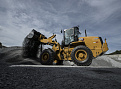 Малі колісні фронтальні навантажувачі CAT 920K – мініатюра