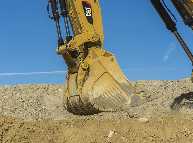 Гідравлічні екскаватори для гірничих робіт CAT 6060 – слайд