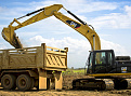 Середні гусеничні екскаватори CAT 318D2L – мініатюра