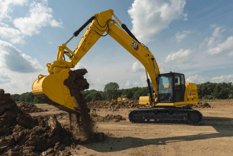 Середні гусеничні екскаватори CAT 320  GC – слайд