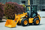 Caterpillar представив новий навантажувач для роботи на фермі