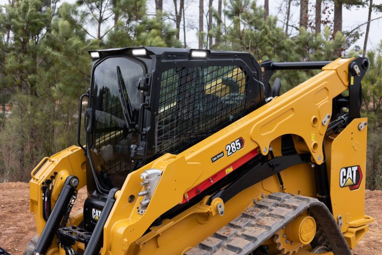 Гусеничні міні-навантажувачі CAT 285 – слайд