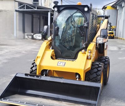 Міні-навантажувачі CAT 262D б/в – мініатюра