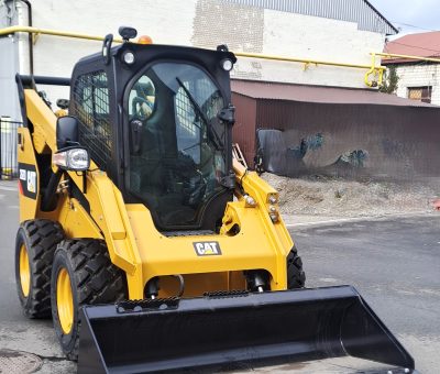 Міні-навантажувачі CAT 262D б/в – мініатюра