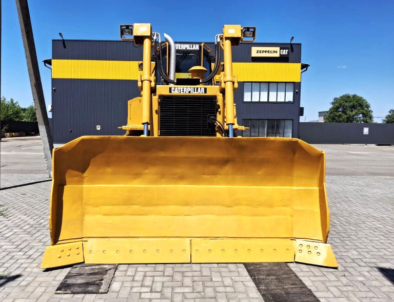 Гусеничні бульдозери CAT D6T б/в – слайд