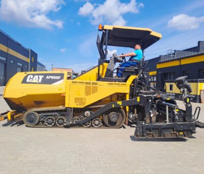 Гусеничні асфальтоукладачі CAT AP655F б/в – мініатюра