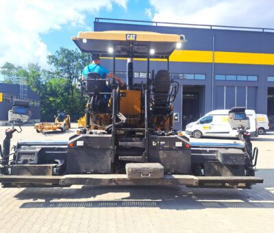 Гусеничні асфальтоукладачі CAT AP655F б/в – мініатюра