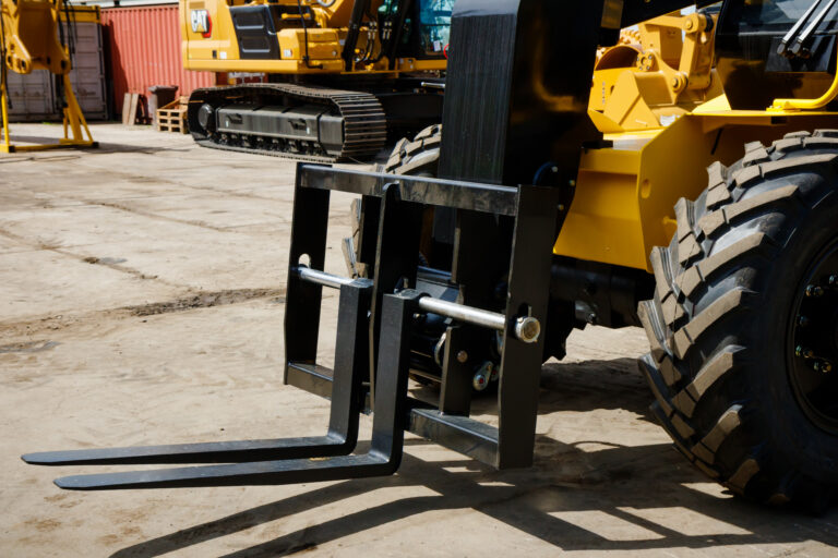 Телескопічні навантажувачі STEEL CAMEL CAT M630-70 (NEW) – слайд