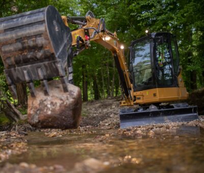 Міні-екскаватори CAT 304 – мініатюра